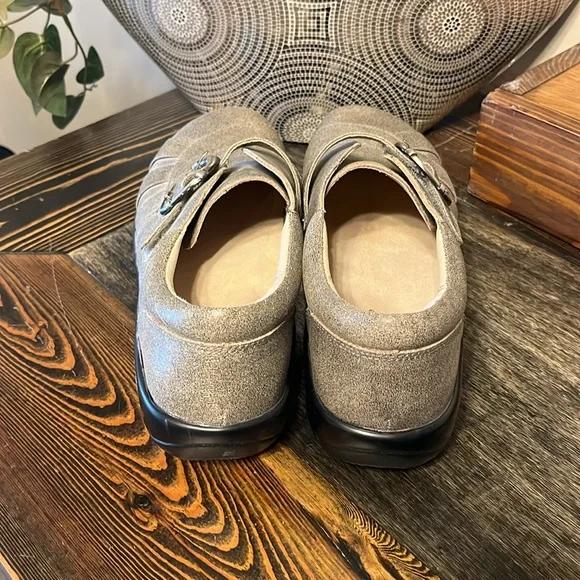Alegria Silver Grey Buckle Shoes size 40 - Picture 3 of 10
